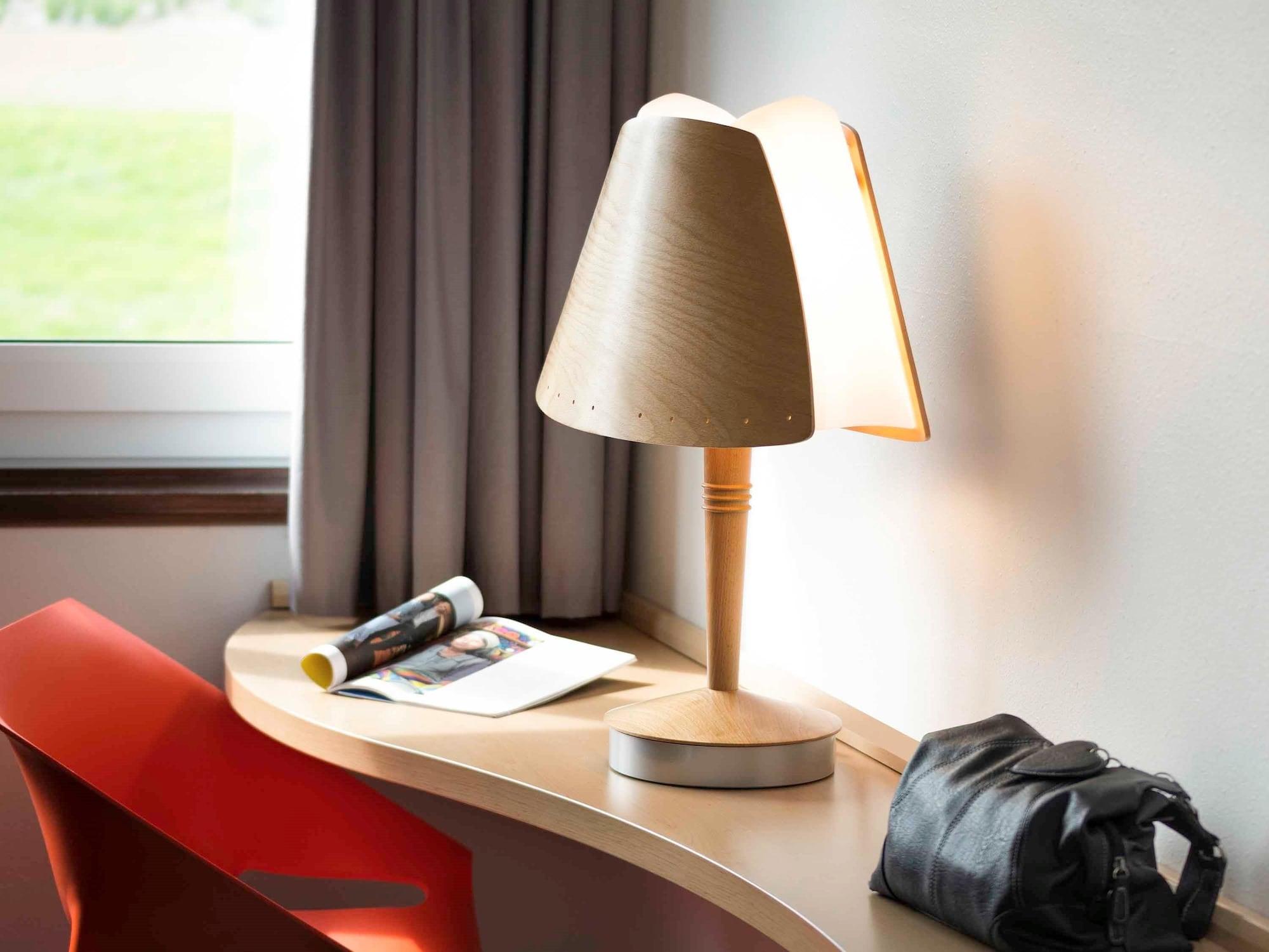 Ibis 3 Lacs Neuchatel Thielle Экстерьер фото